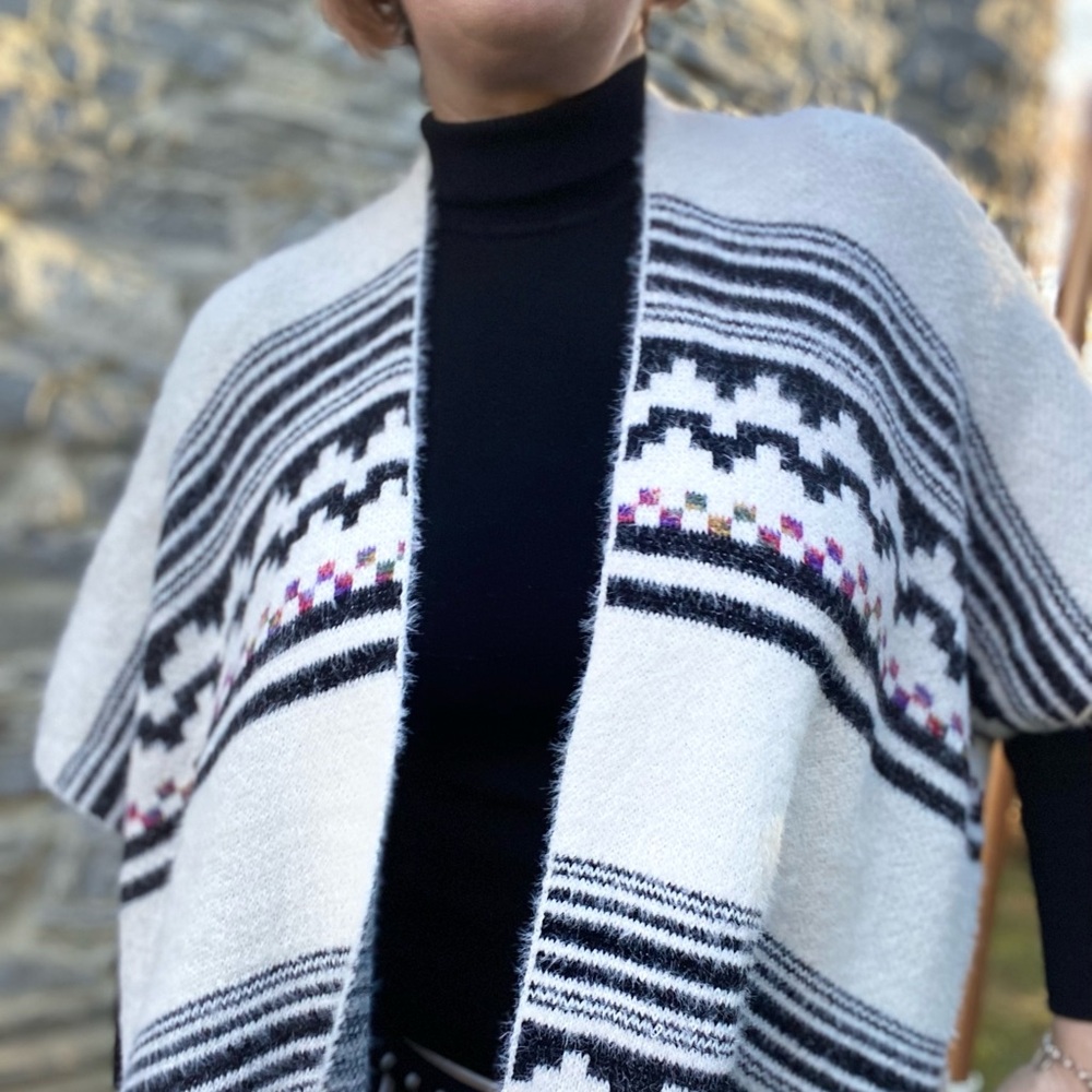 ON BLUE Aztec Beige Long Cardigan Bohemian Western Tribal Indian size L